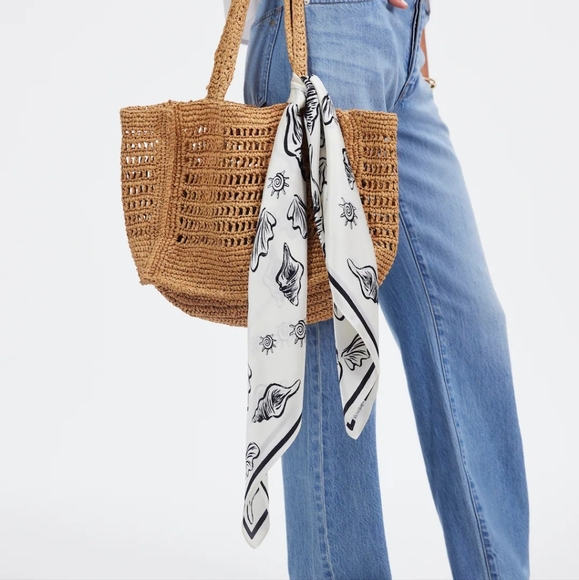 Madewell Medium Silk Bandana - Picture 8 of 8